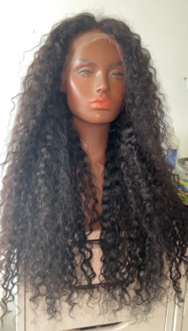 AMIE HD Lacefrontal burmese Wig 200% density - Image 6